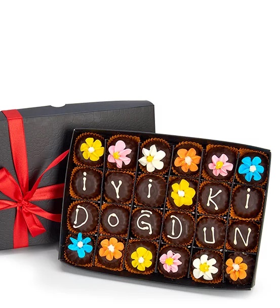 Lezzetli Doğum Günü Çikolata Kutusu